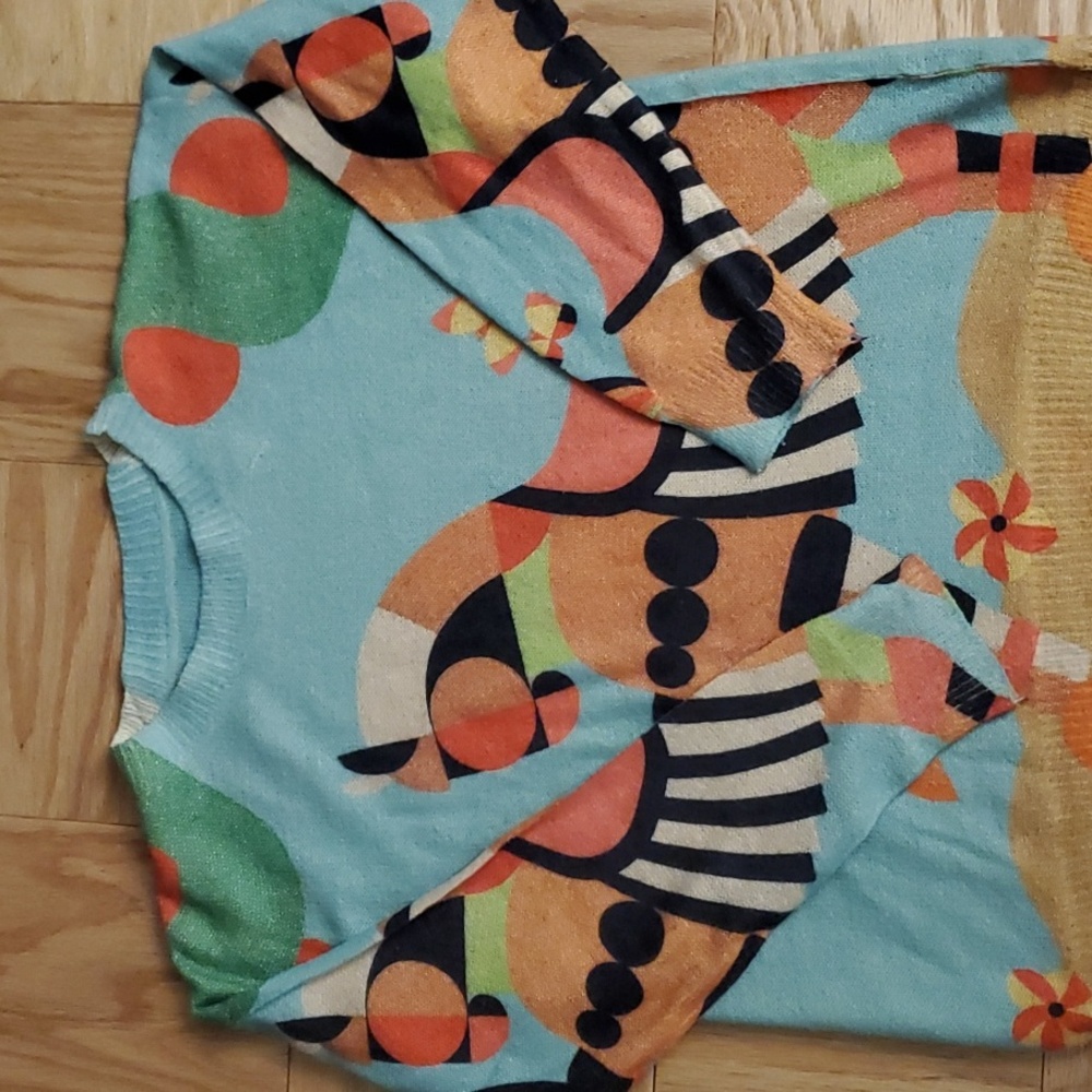 Sweater - Picture 3 of 8